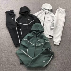N*ke Tracksuit - 0300
